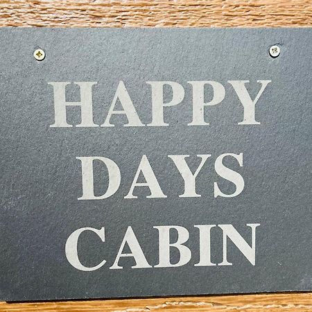 Happy Days Lodge With Hot Tub Йорк Екстериор снимка