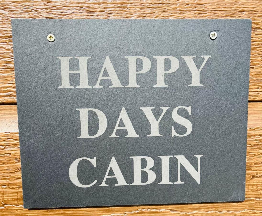 Happy Days Lodge With Hot Tub Йорк Екстериор снимка